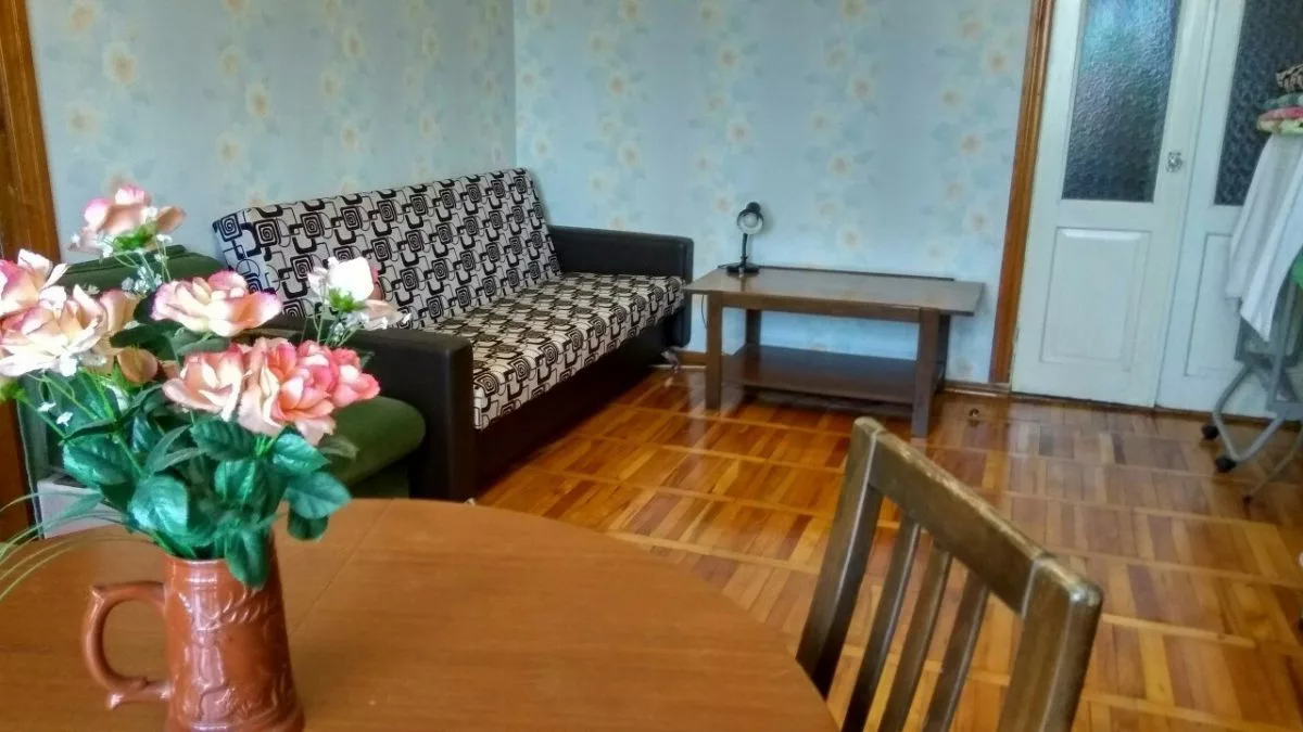 Квартира под ключ   в Пицунде