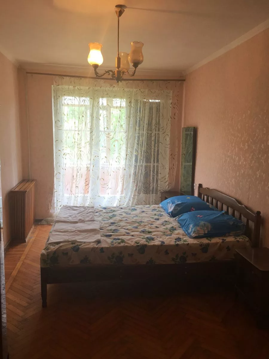 3-комнатная квартира в Гагре