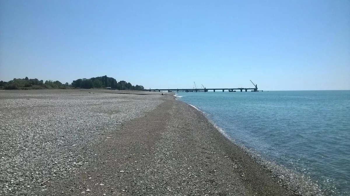 Отдых в Абхазии в частном доме у моря. Летом и зимой.