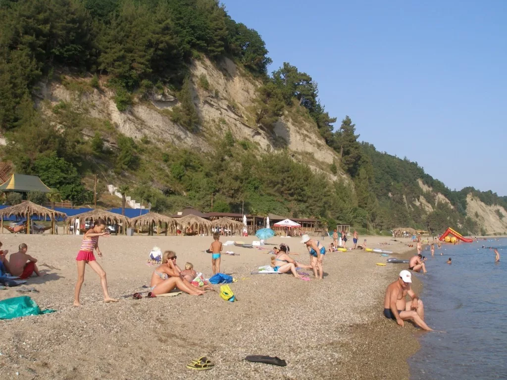 дом с видом на море и горы